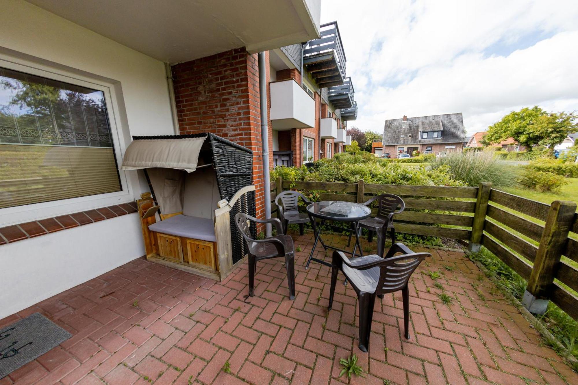 Gasthaus Deichkieker - Wo Die Nordsee Dich Umarmt Und Erholung Beginnt Horumersiel Exterior photo